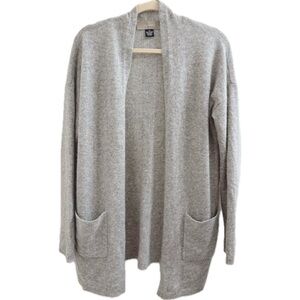 Ply Cashmere Open Front Pocket Cardigan in Heather Gray